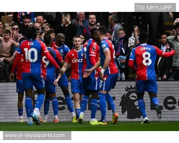 曼联小胜水晶宫全场数据分析射门与得分机会对比揭示比赛精彩瞬间