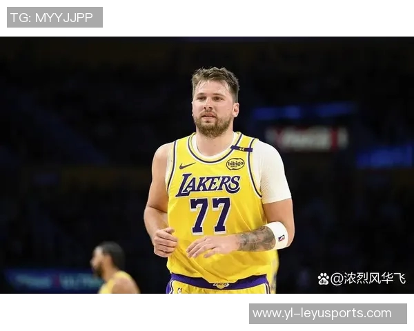 杨毅点评东契奇加盟湖人对詹姆斯地位的影响与老将发言权问题