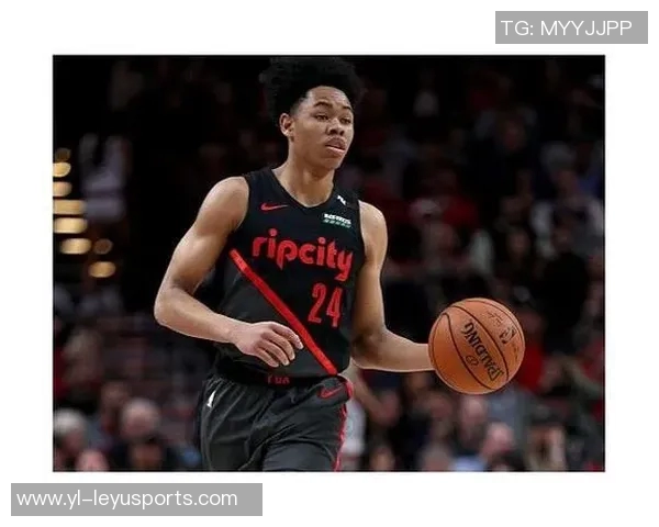 普理查德称赞安芬尼西蒙斯防守出色表现助力球队赢得27分胜利