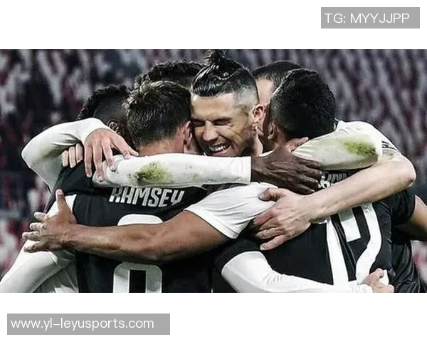 意媒称尤文冈皇与D路易斯买断条件达成一半有望回收五千万欧元 意媒称尤文冈皇与D路易斯买断条件达成一半有望回收五千万欧元