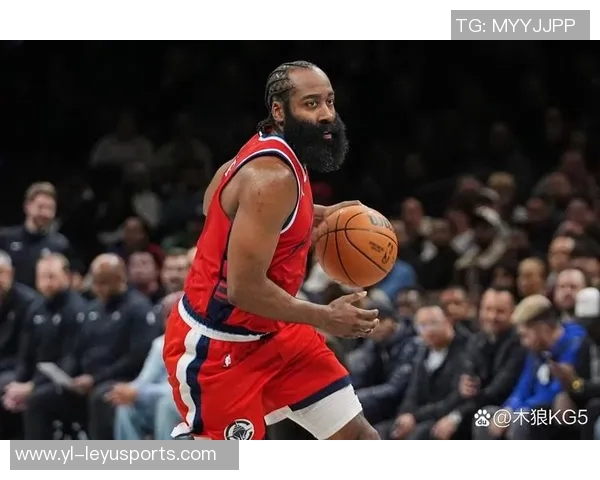 小卡称科林斯打四号位能对抗更高大球员我们每个位置的球员体型都很出色